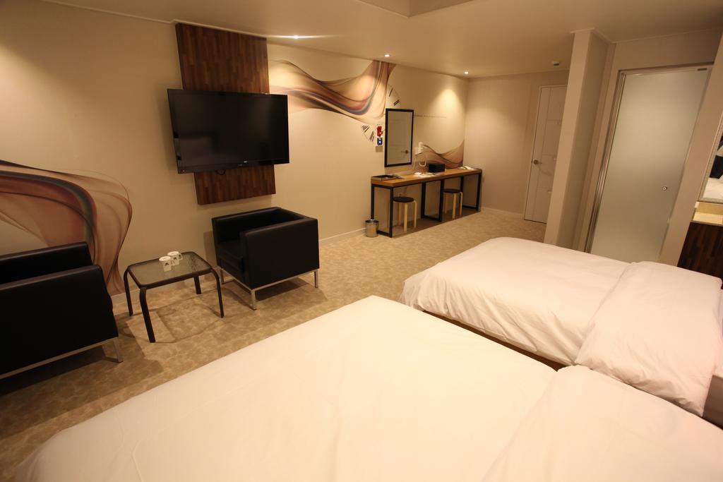 New Suwon Hotel Extérieur photo