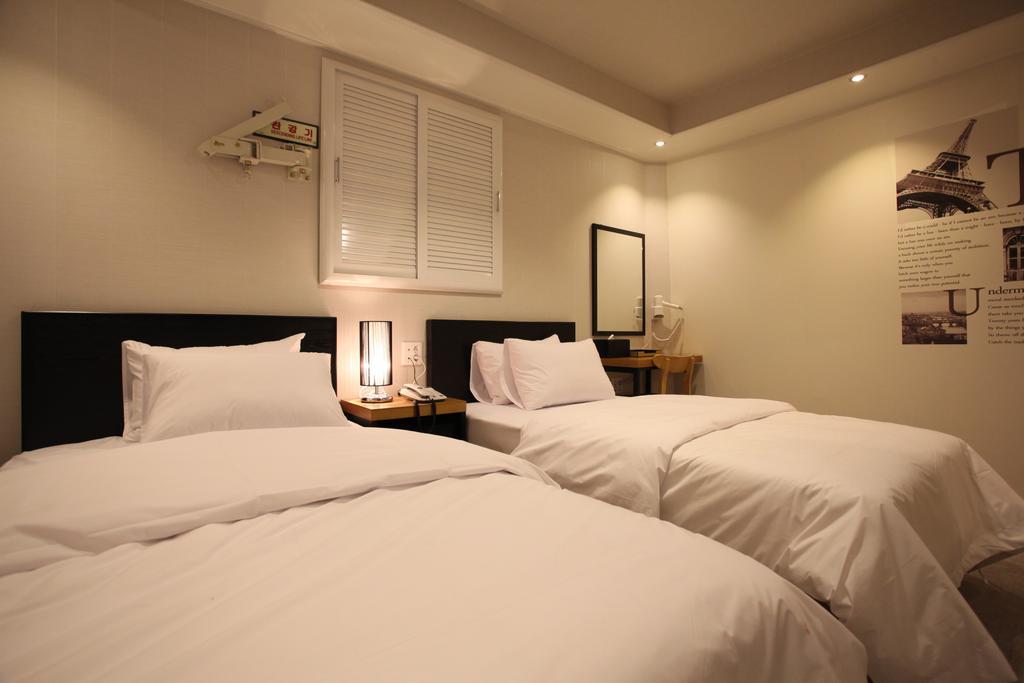 New Suwon Hotel Chambre photo