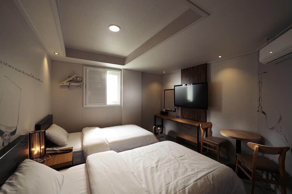 New Suwon Hotel Extérieur photo