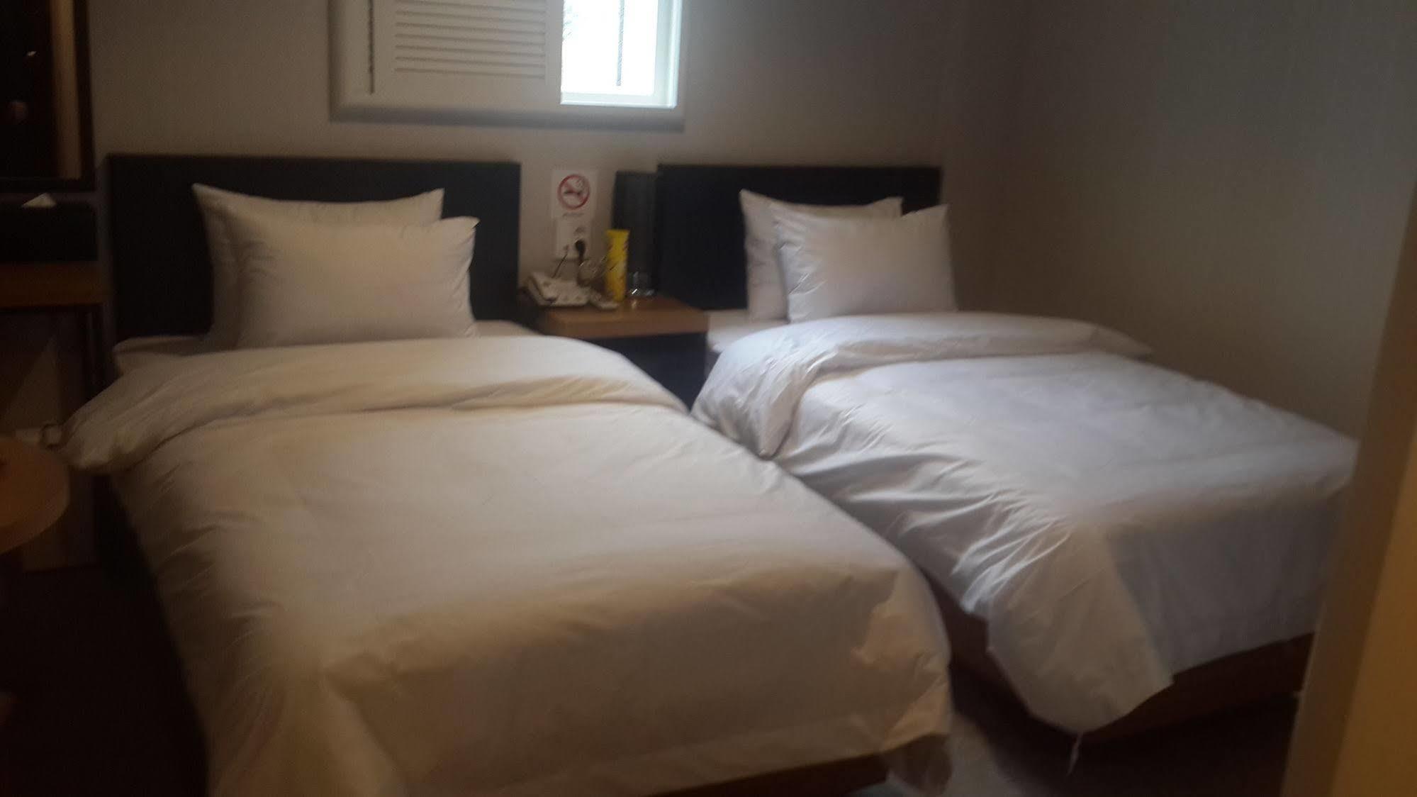 New Suwon Hotel Extérieur photo