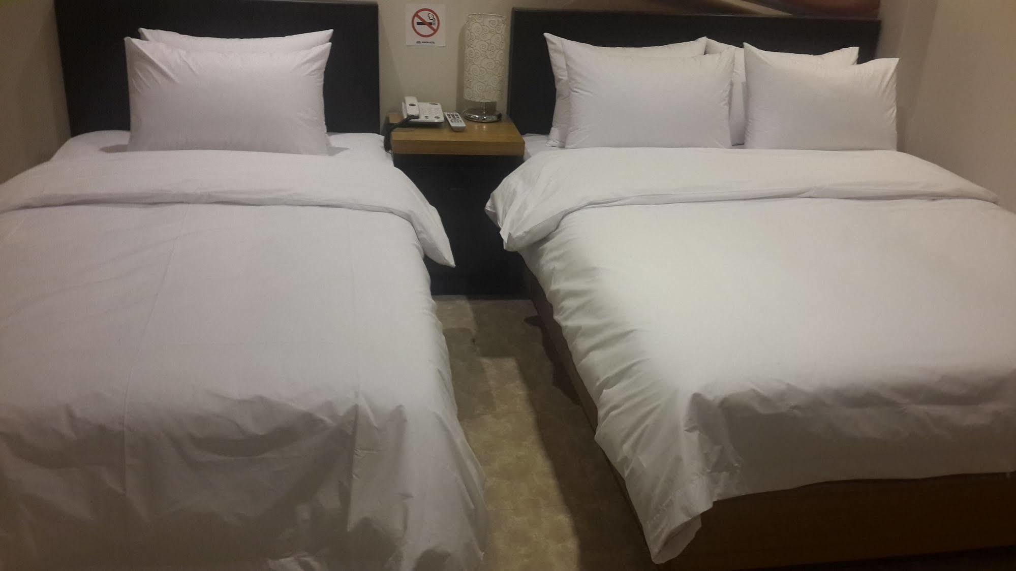 New Suwon Hotel Extérieur photo