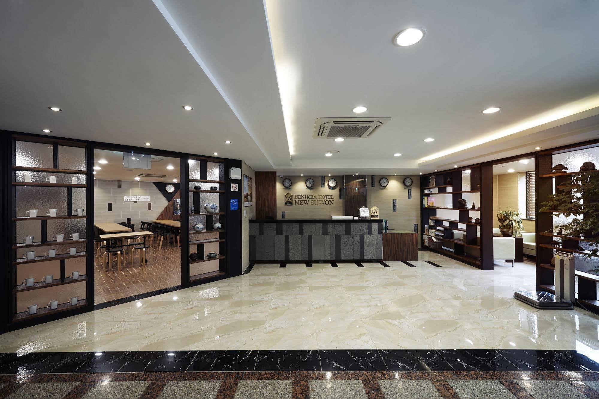 New Suwon Hotel Extérieur photo