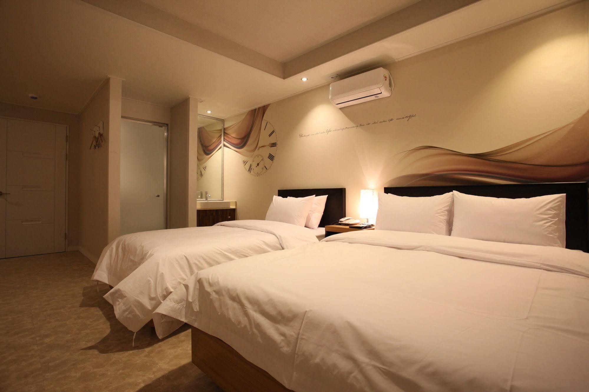 New Suwon Hotel Extérieur photo